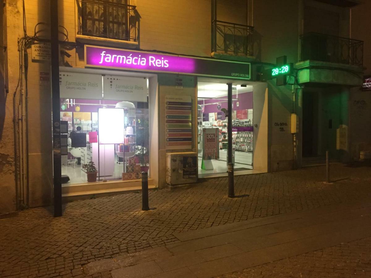 Apartamento Tejo Cacilhas Bagian luar foto