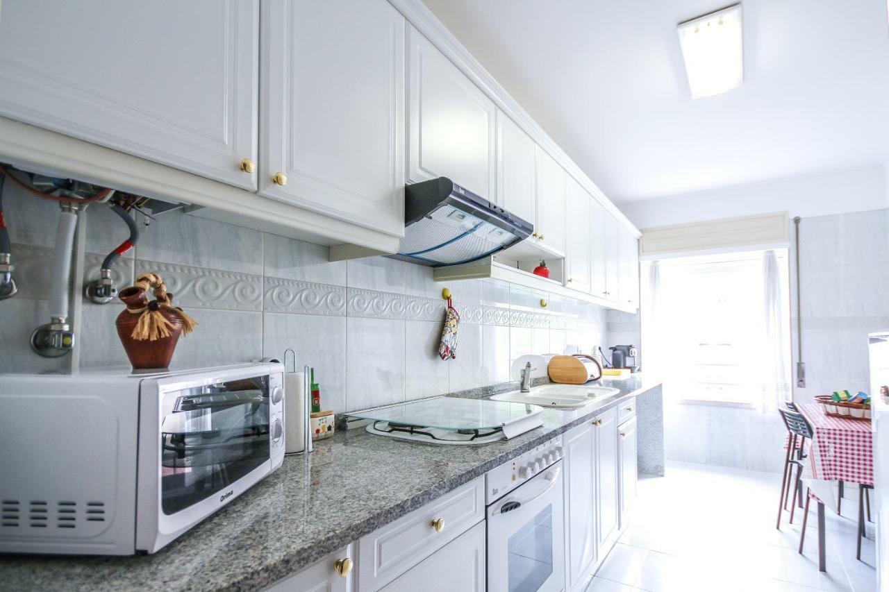 Apartamento Tejo Cacilhas Bagian luar foto
