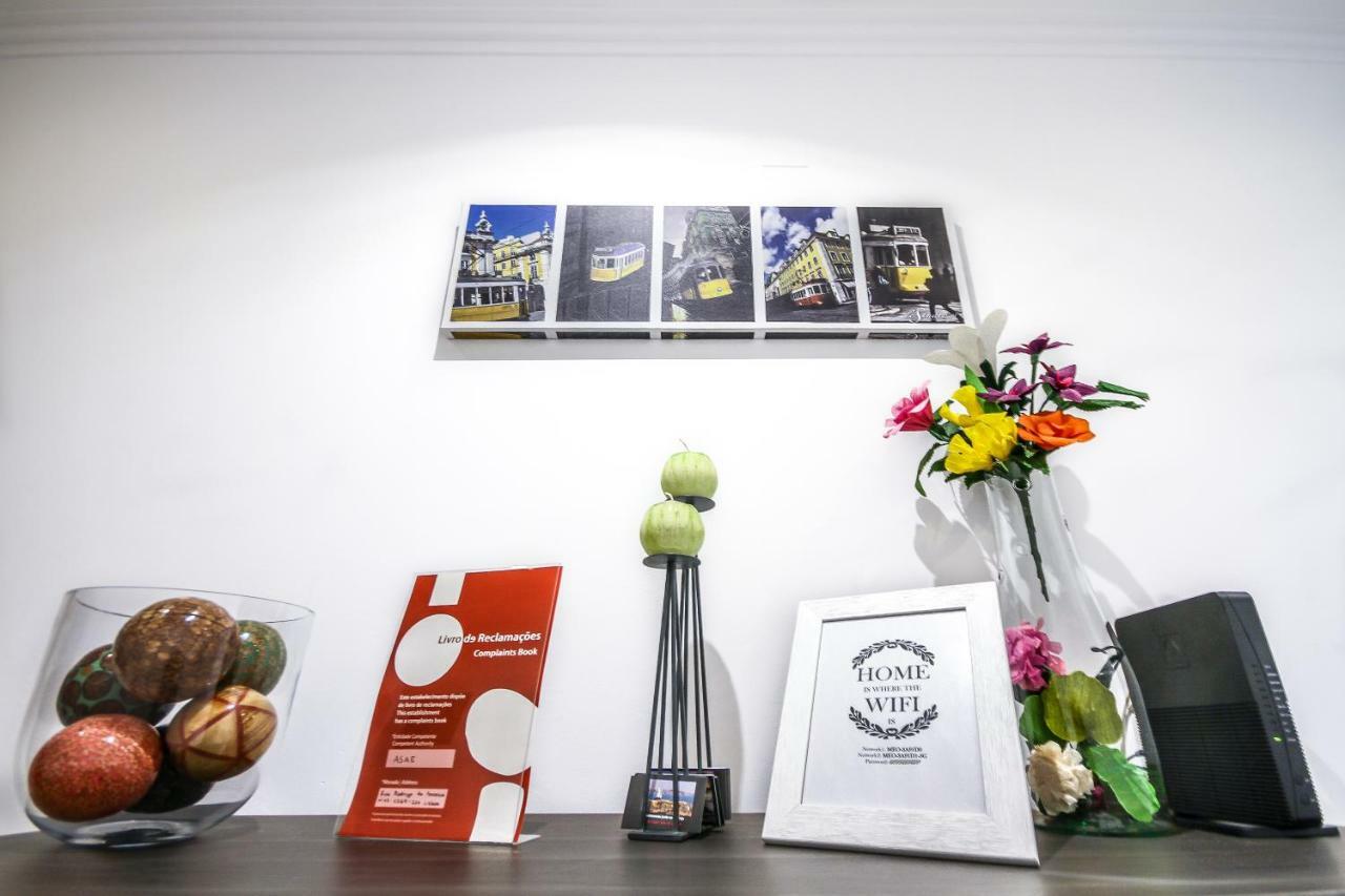 Apartamento Tejo Cacilhas Bagian luar foto