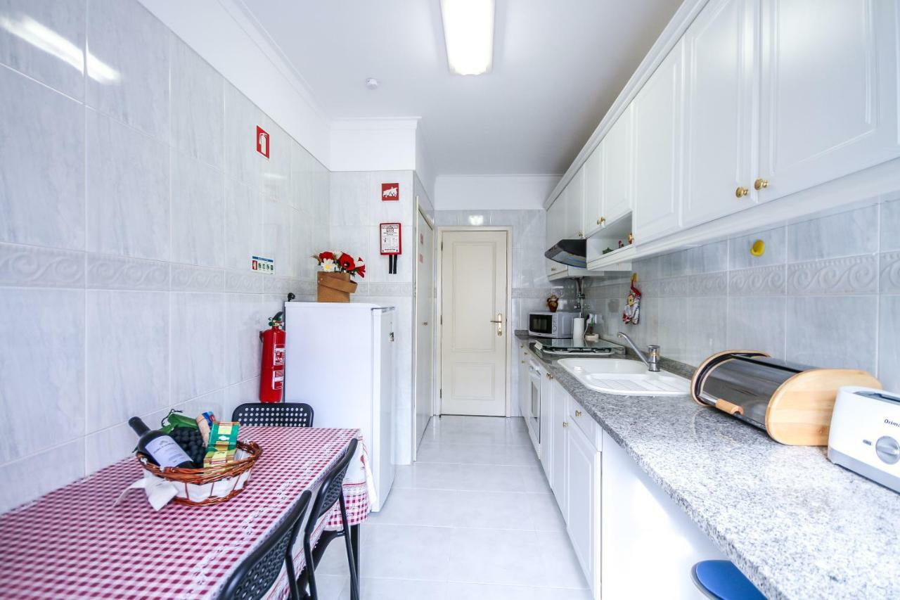 Apartamento Tejo Cacilhas Bagian luar foto
