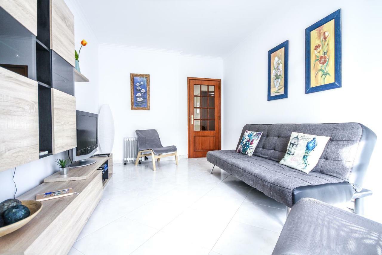Apartamento Tejo Cacilhas Bagian luar foto